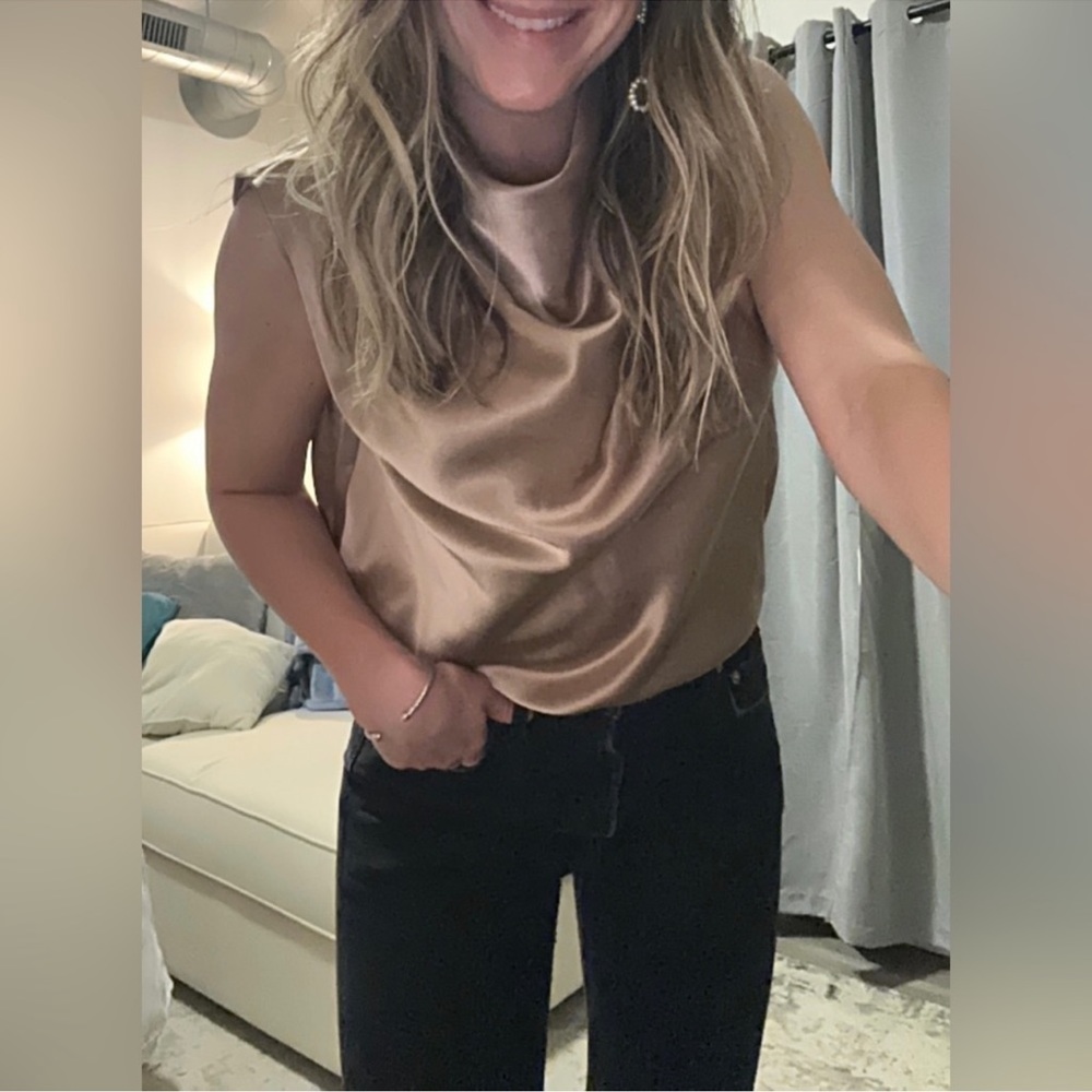 Babaton top